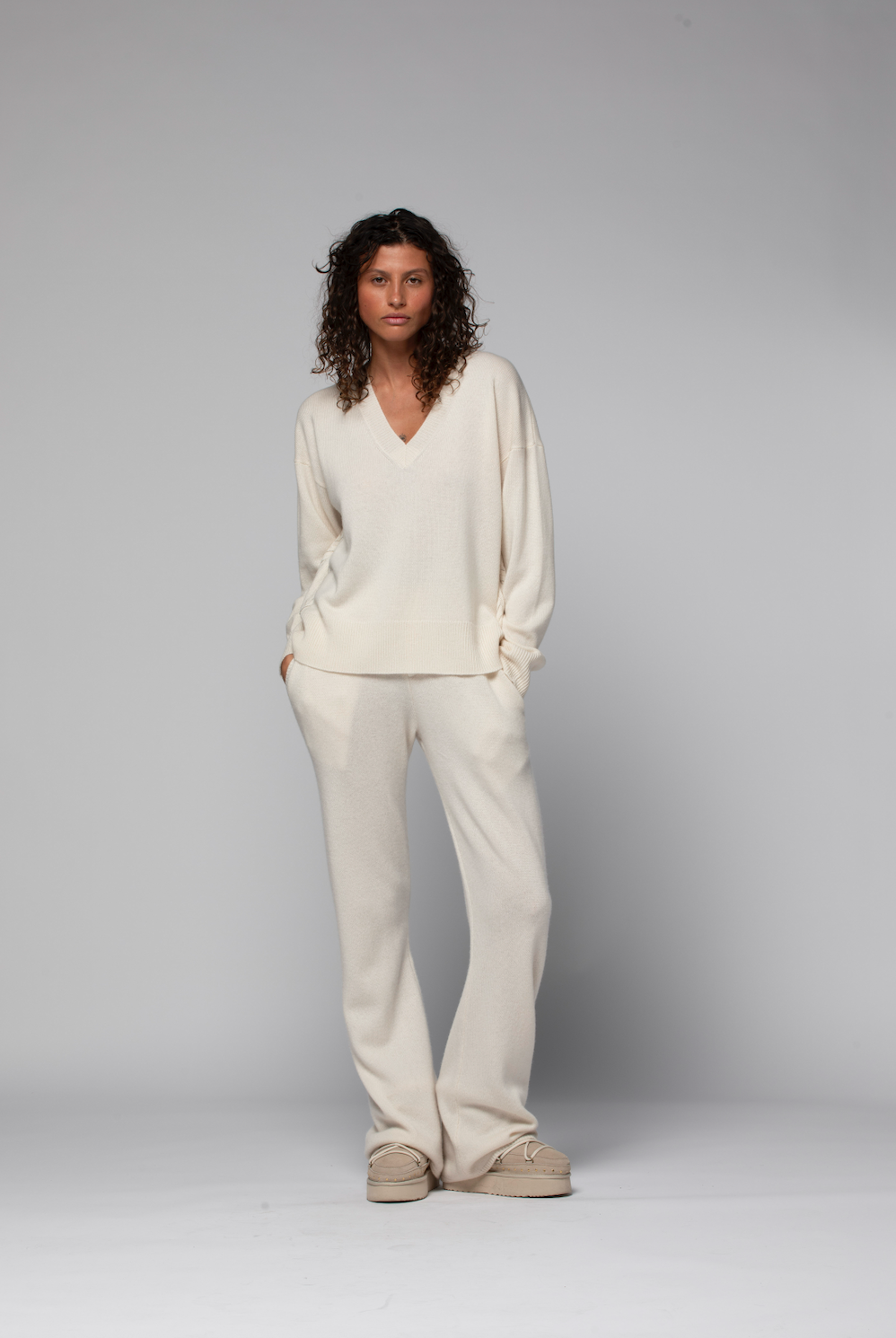 PHOEBE sweater
