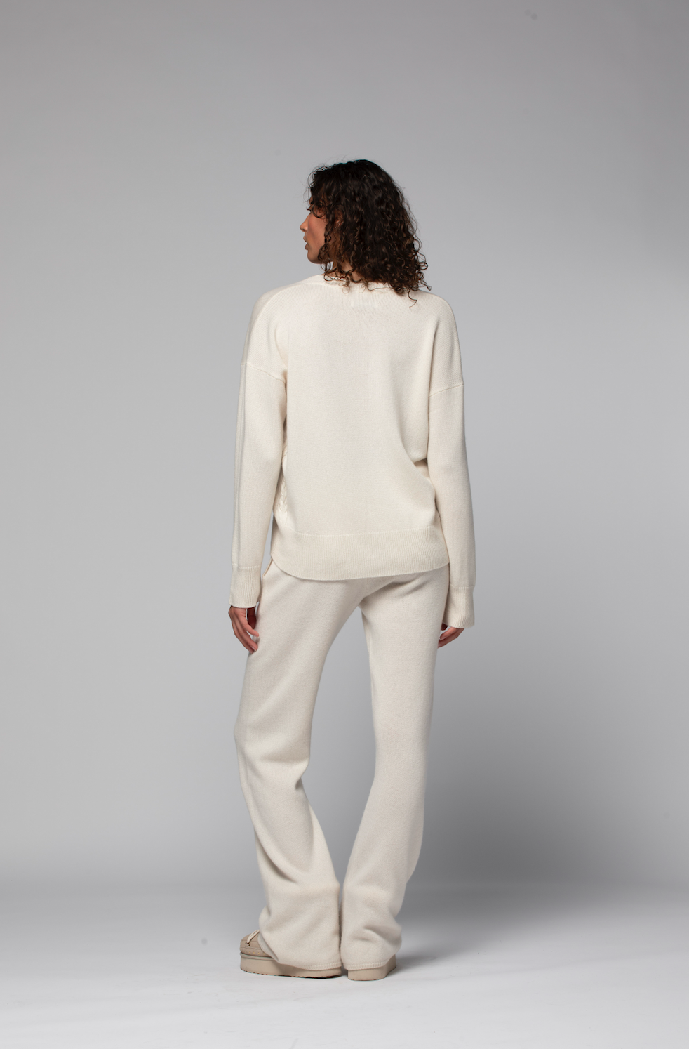 PHOEBE sweater